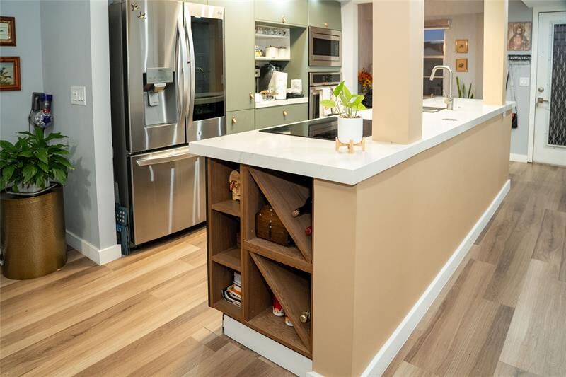 Property Photo:  1500 SW 131st Way 404N4  FL 33027 