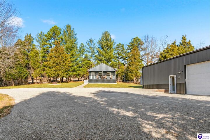 Property Photo:  161 Tomahawk Circle  KY 40119 