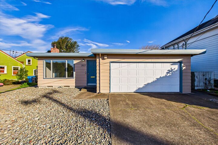 Property Photo:  2827 Summer Street  CA 95501 