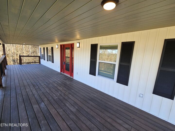 Property Photo:  116 Chestnut Hill Rd  TN 37830 