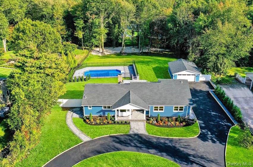 Property Photo: 9 Susan Lane NY 11746