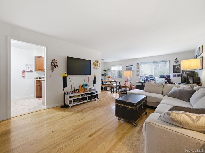 Property Photo:  3 Brevoort Drive 1C  NY 10970 