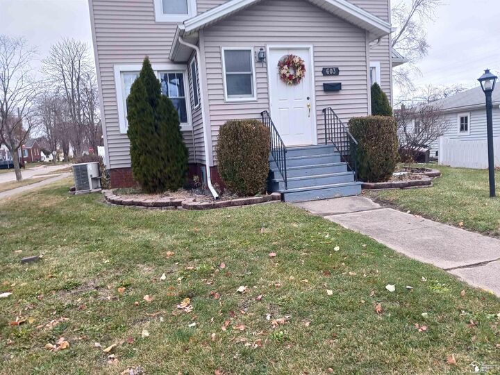 Property Photo:  603 Scottwood Avenue  MI 48162 
