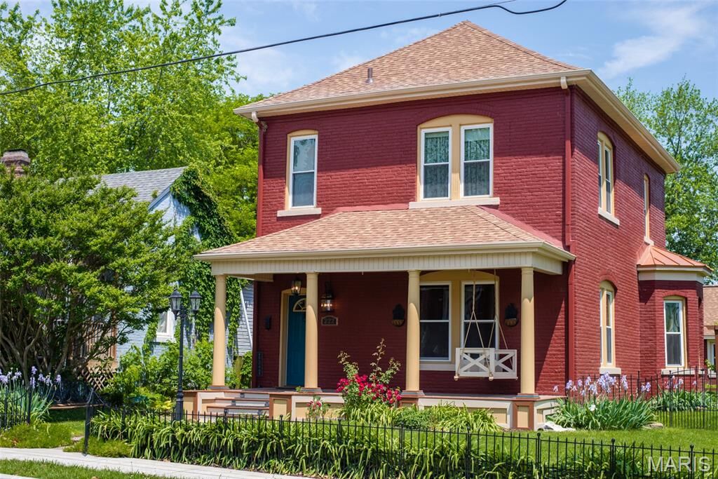 Property Photo: 222 Good Hope Street MO 63703