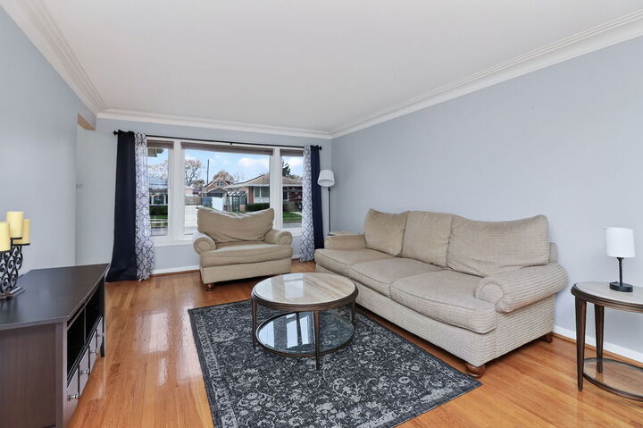 Property Photo:  2832 W 100th Place  IL 60805 