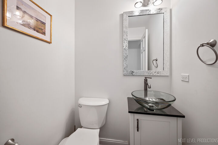 Property Photo:  458 Greenview Lane  IL 60543 