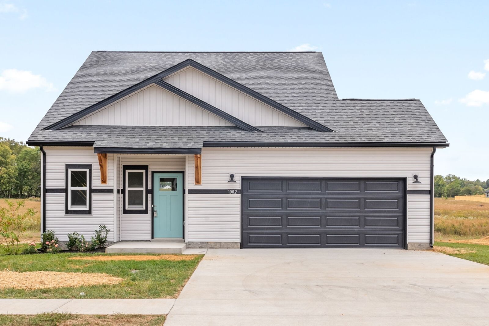 Property Photo:  366 Galway Dr  TN 37042 