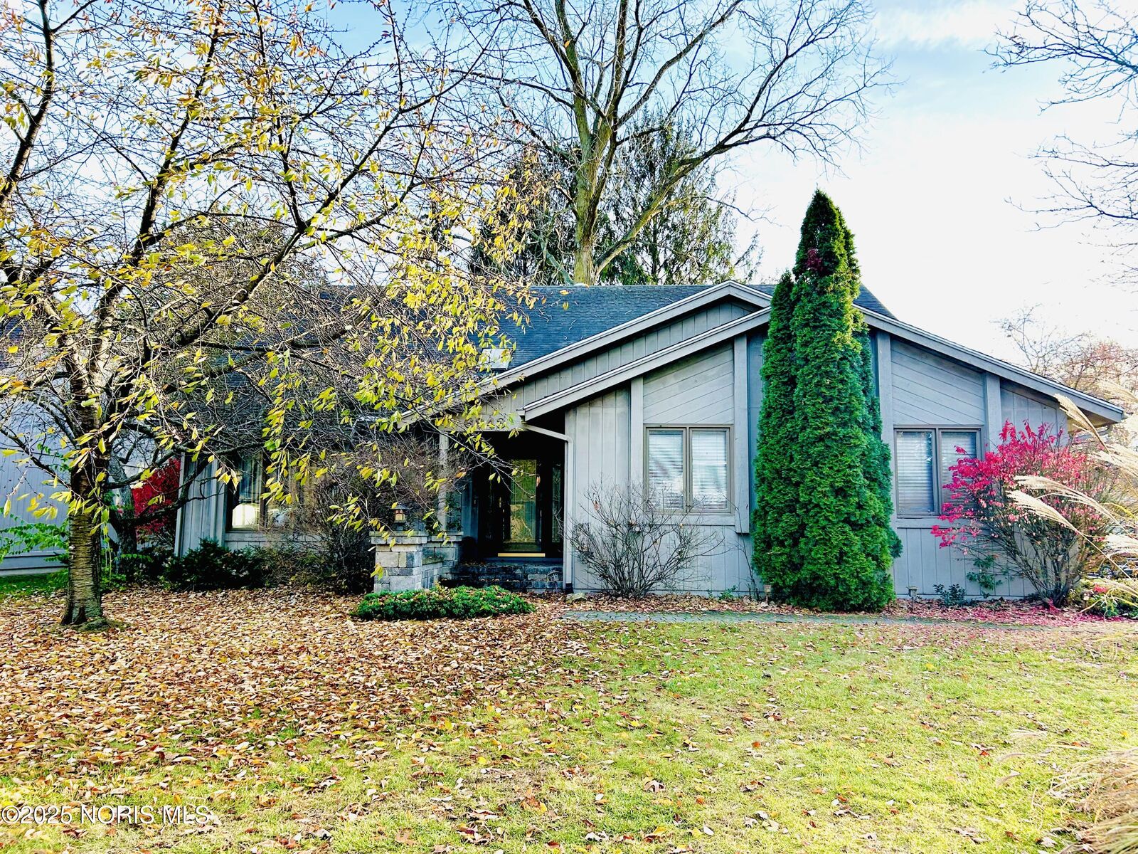 Property Photo: 6843 Kristi Lynne Lane OH 43617