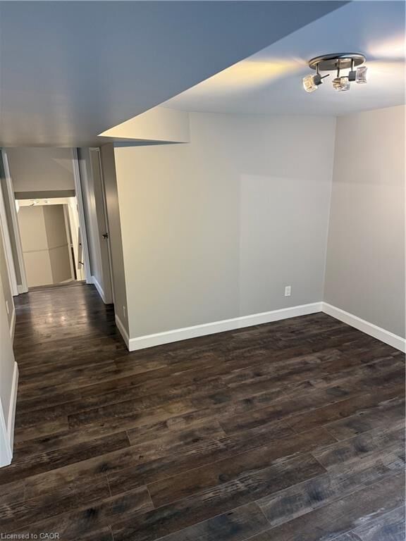 Property Photo: 127 Carlyle Drive Lower ON N2P 1V9