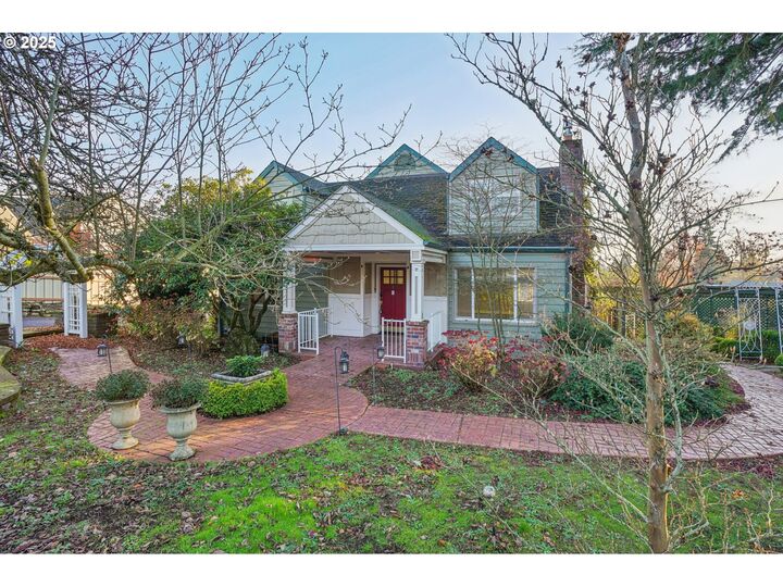 Property Photo:  4107 NE 60th St  WA 98661 