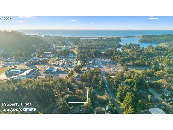 Property Photo:  Washington St  OR 97465 