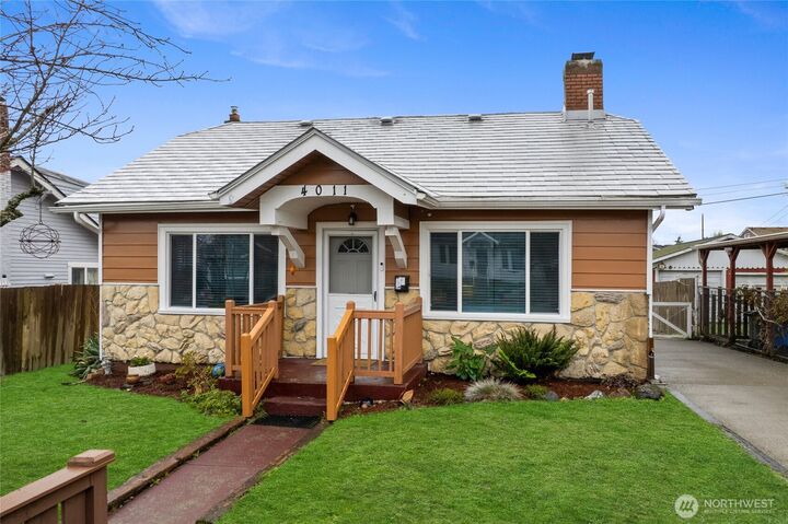 Property Photo:  4011 E I Street  WA 98404 
