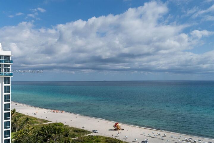 Property Photo:  2301 Collins Ave 1512  FL 33139 