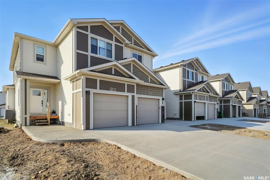 Property Photo:  510 Myles Heidt Manor  SK S7W 1H9 