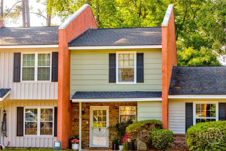 Property Photo:  39 Helmsman Court  GA 31410 