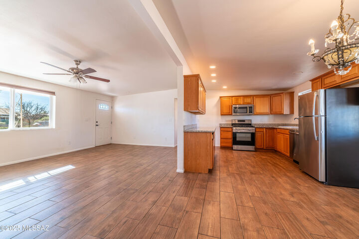 Property Photo:  133 E James Drive  AZ 85635 