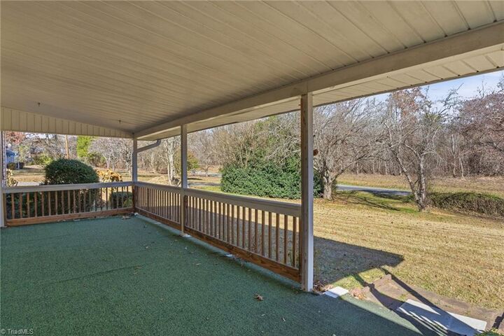 Property Photo:  6101 Phelps Circle  NC 27105 