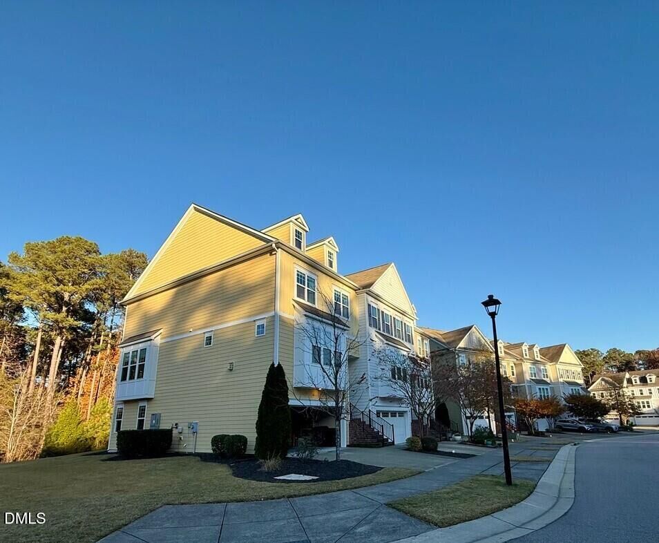 Property Photo:  634 Edgewater Ridge Court  NC 27523 