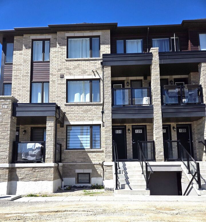 131 Appletree Lane  Barrie ON L9J 0P1 photo