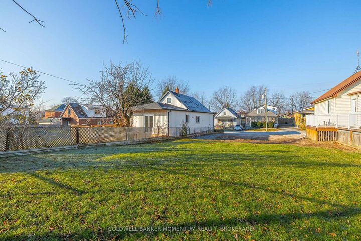 Property Photo:  62 Patricia Street  ON L2V 3W1 