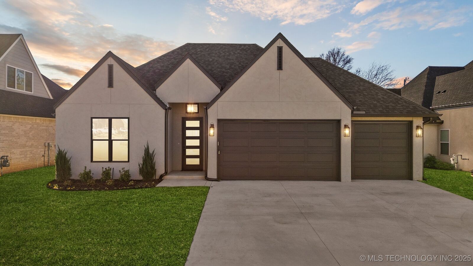 Property Photo:  2078 E 138th Street S  OK 74008 