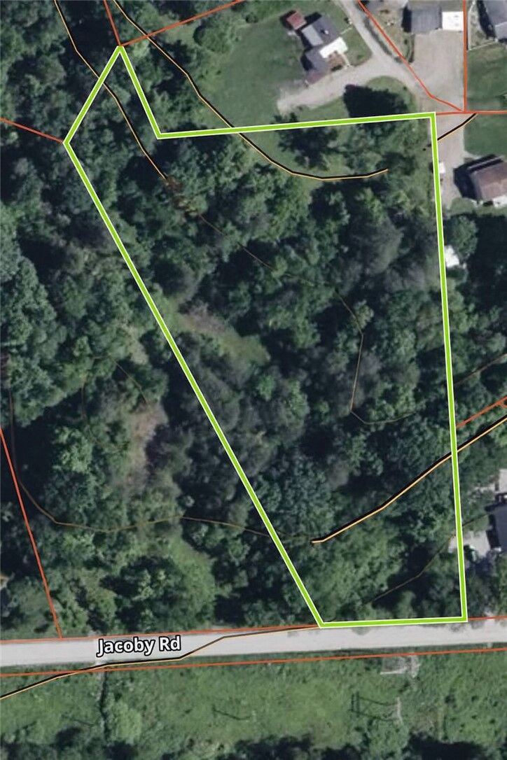 Property Photo:  405 Jacoby Rd  PA 15024 