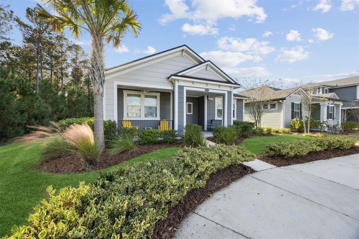Property Photo:  632 Palmetto Place  FL 32097 
