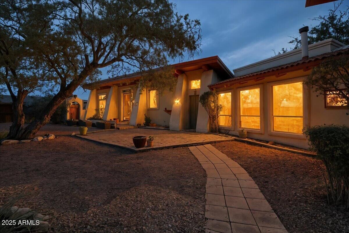 Property Photo: 2042 S Sunflower Way AZ 86326