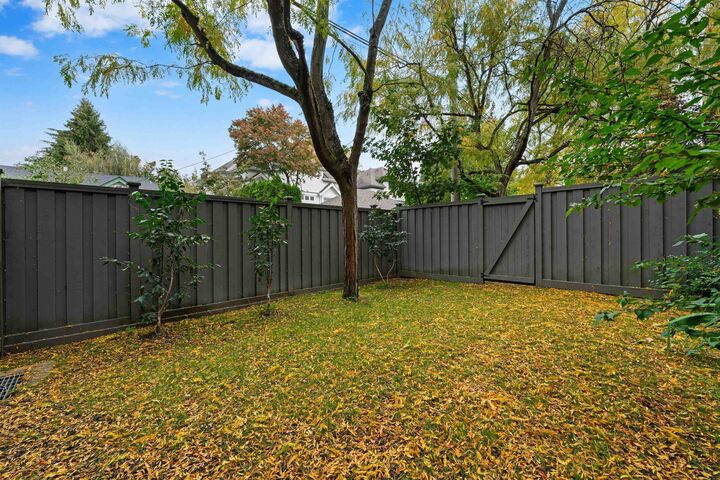 Property Photo: 3083 W 4th Avenue 102 BC V6K 1R5