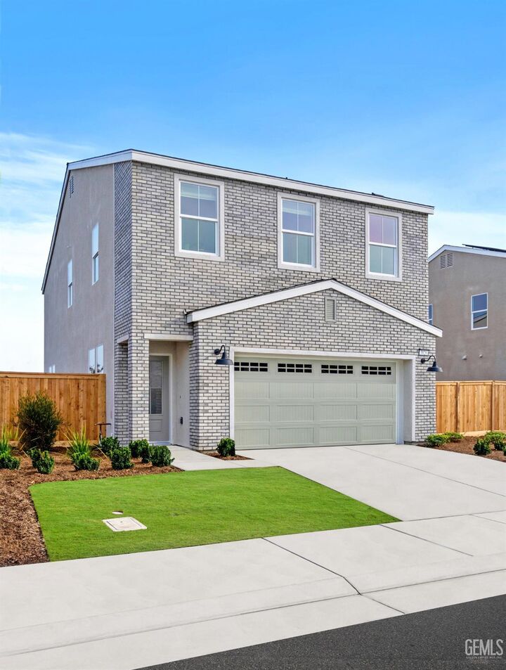 Property Photo:  3826 Hickory Village Lane  CA 93263 