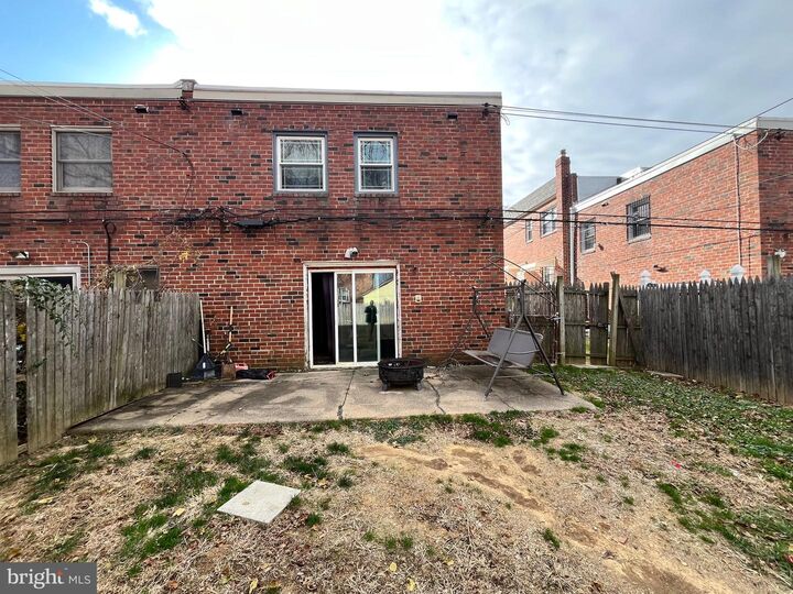 Property Photo:  1733 Arthur Street  PA 19152 