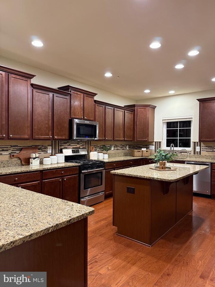 Property Photo: 8012 Alchemy Way MD 21075