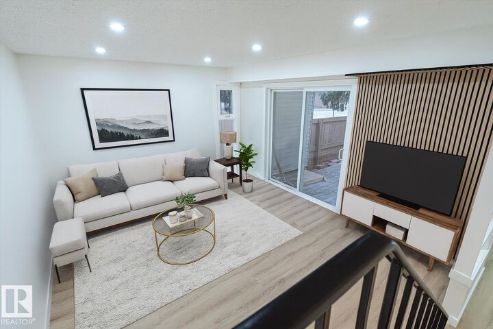 7114 178 Street NW  Edmonton AB T5T 3E9 photo