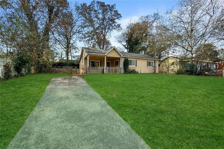 Property Photo:  1670 Linda Circle Circle  GA 30060 