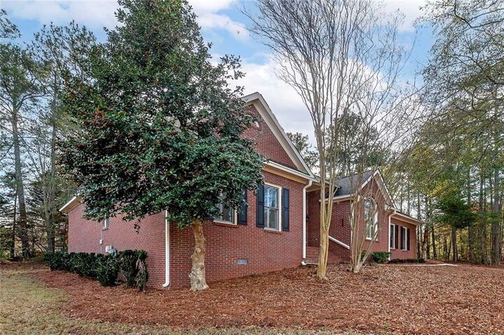 Property Photo:  7060 Havenridge Way  GA 30253 