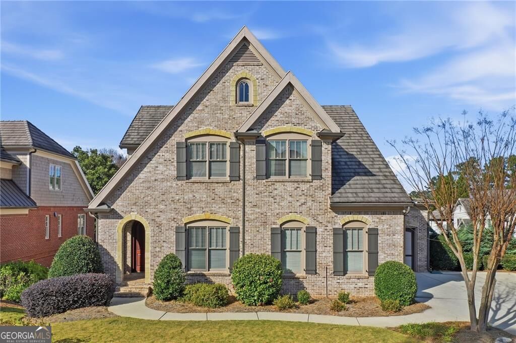 Property Photo:  2615 Hillandale Circle  GA 30041 