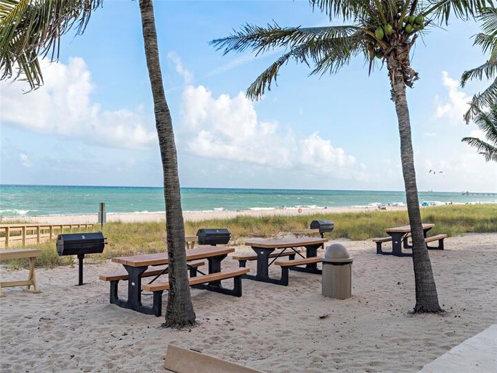 Property Photo:  5100 N Ocean Blvd 1504  FL 33308 