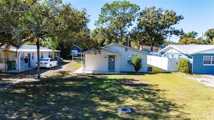 Property Photo: 5123 17th Street FL 33542