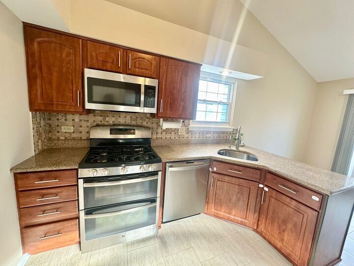 Property Photo:  612 Orrington Court  IL 60047 