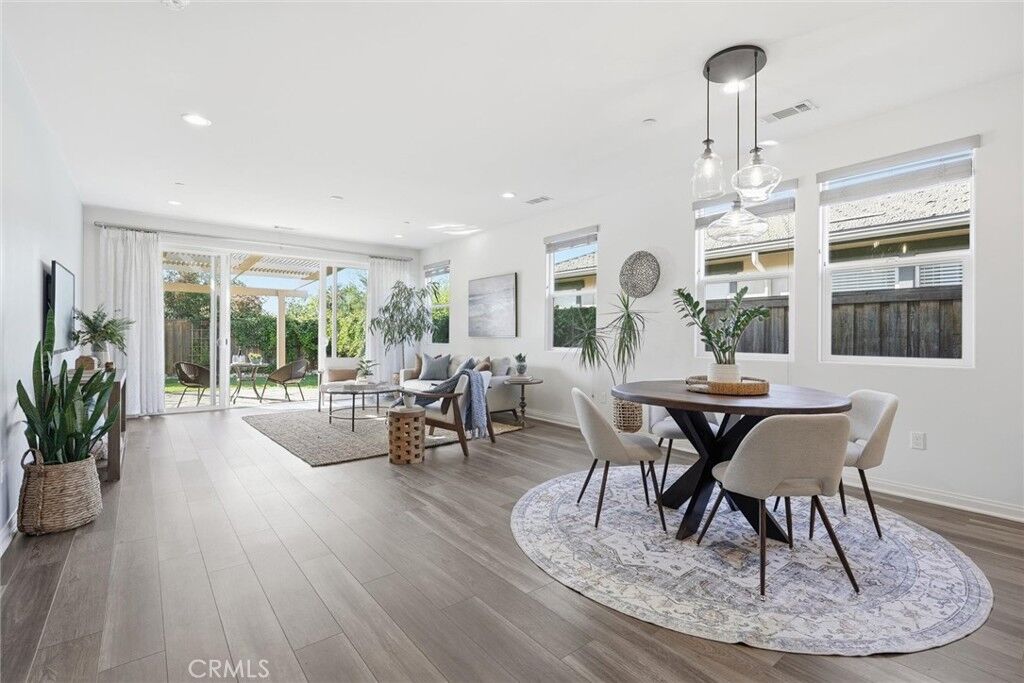 Property Photo:  1032 Twin Creek Road  CA 93401 