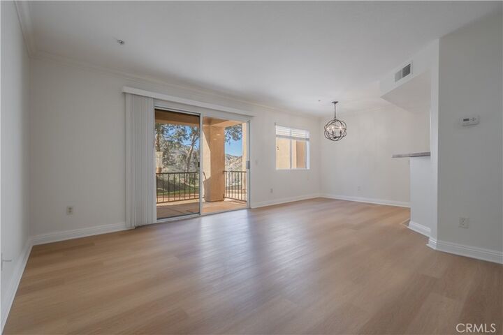 2572 Avenida Del Vista #M102  Corona CA 92882 photo