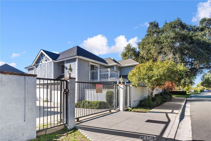 Property Photo: 121 N Mountain Avenue CA 91016