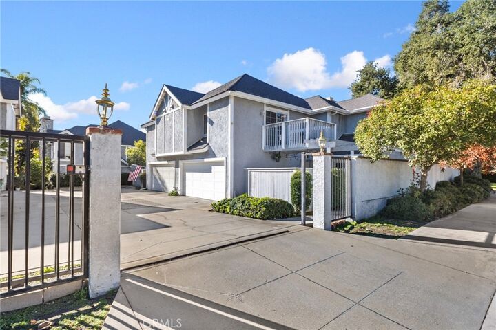 Property Photo:  121 N Mountain Avenue A  CA 91016 