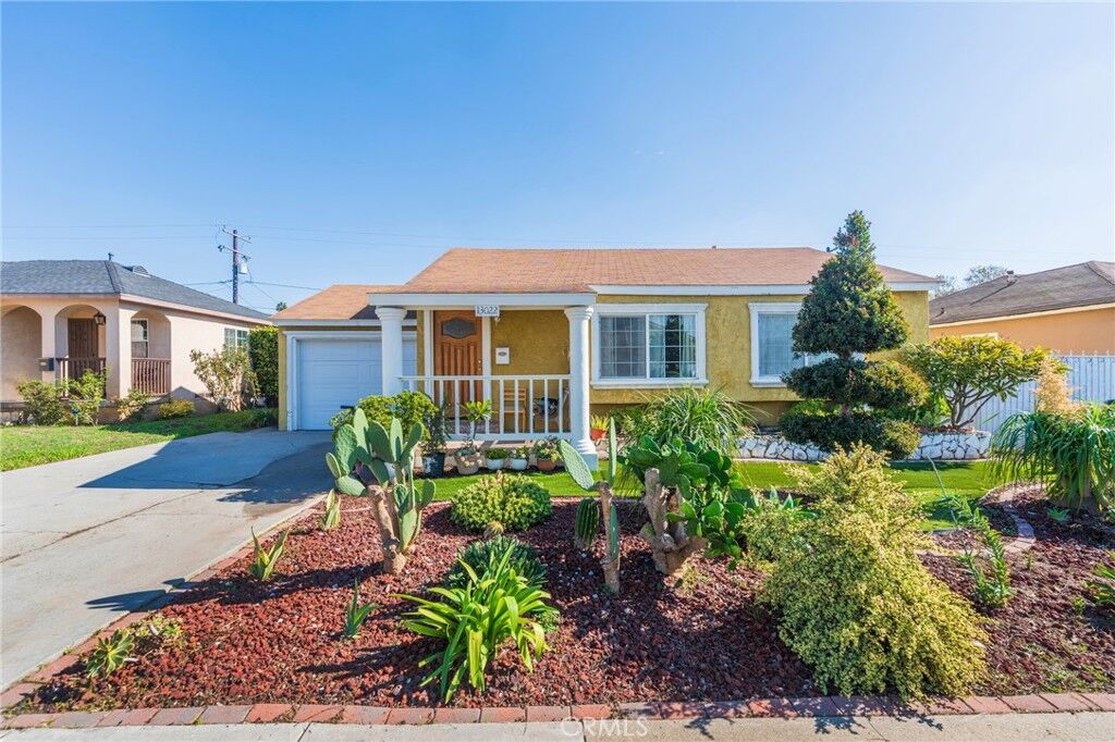 Property Photo: 13022 S Budlong Avenue CA 90247