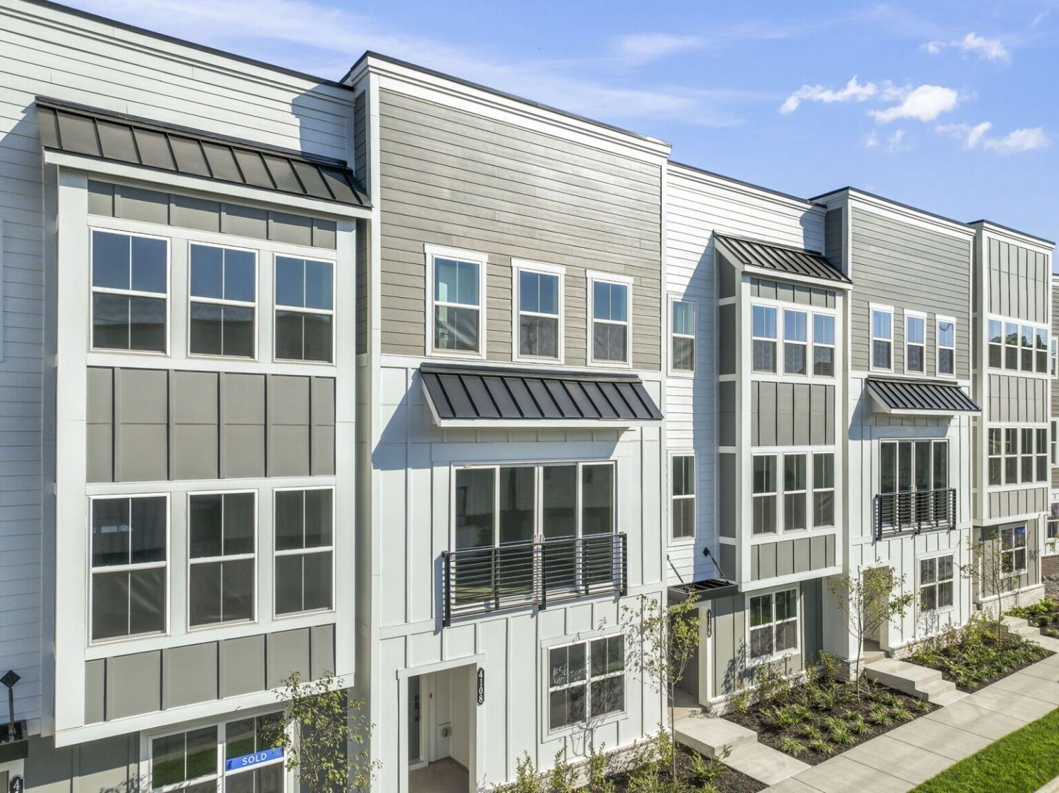 Property Photo: 720 41st Ave N TN 37209