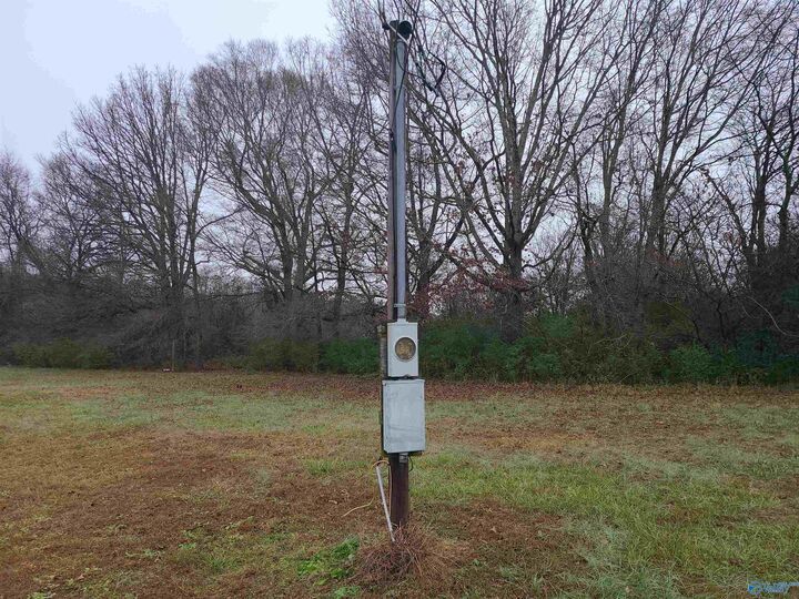 Property Photo: 27287 Oakcrest Drive AL 35613