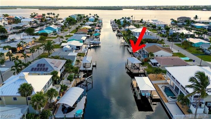 Property Photo: 2692 Clyde Street FL 33993