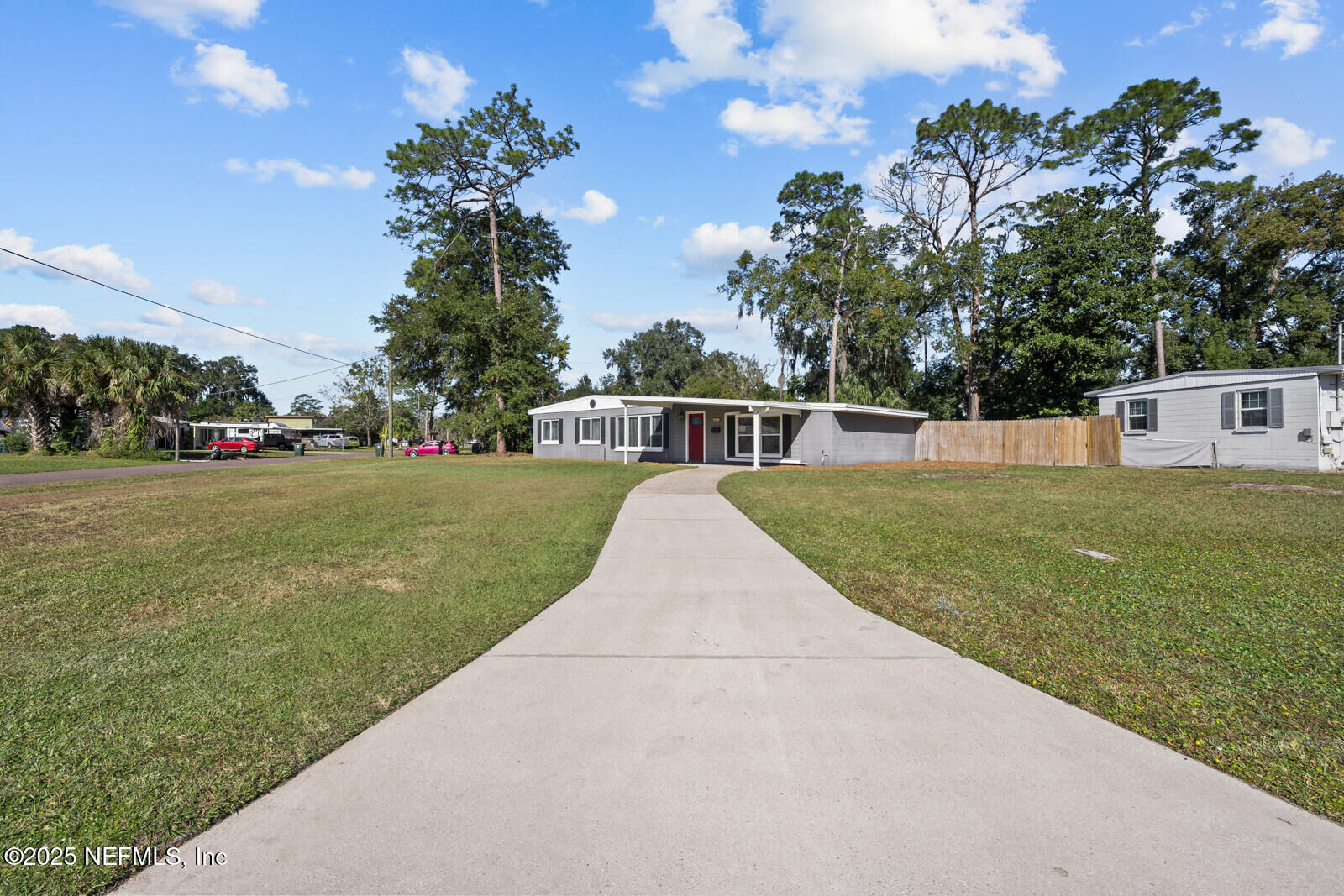 Property Photo:  1247 Ibis Road  FL 32216 