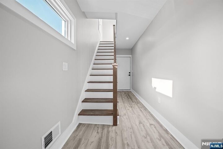 Property Photo: 100 Kansas Street 1 NJ 07601