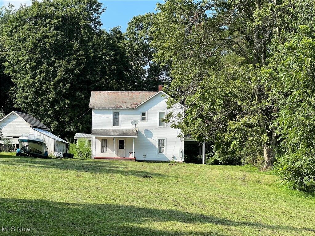 Property Photo:  60570 Township Road 104  OH 43832 
